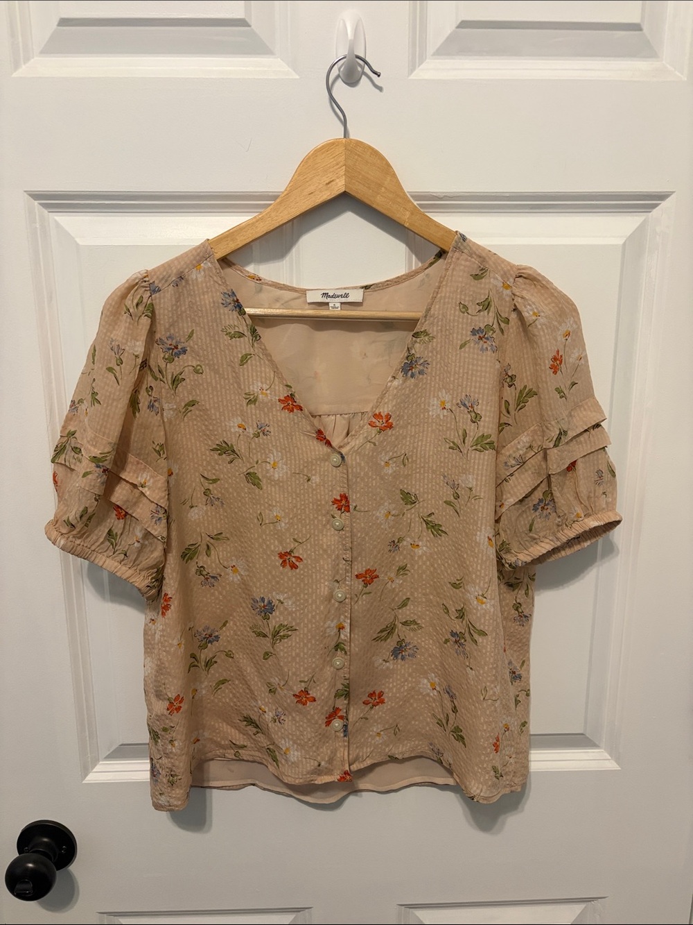 Madewell Beige Floral Button-Front Puff Sleeve Blouse